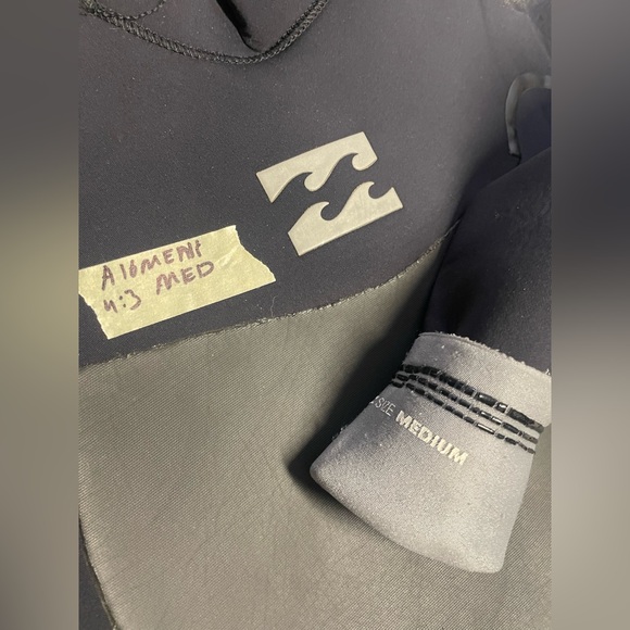 Billabong 4/3MM Men’s Medium Back Zip Full Wetsuit - Picture 4 of 8